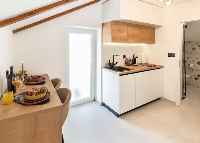 New! Oldie But Goldie Spalato